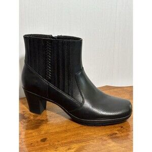 Clarks Bendable Boots Women’s 9 M Black Leather Zip Block Heel Comfort Booties